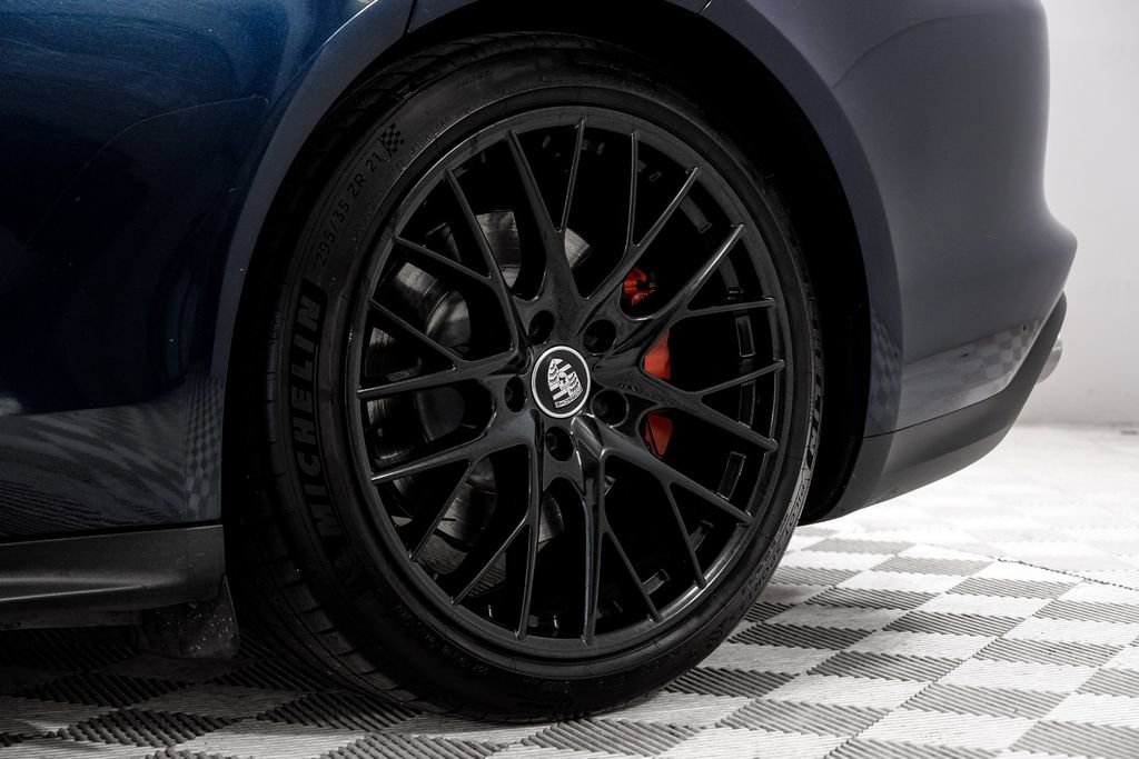 Used 2021 Porsche Panamera image 62