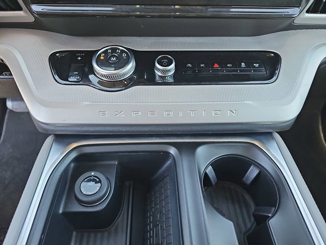 Used 2025 Ford Expedition Max Active image 29