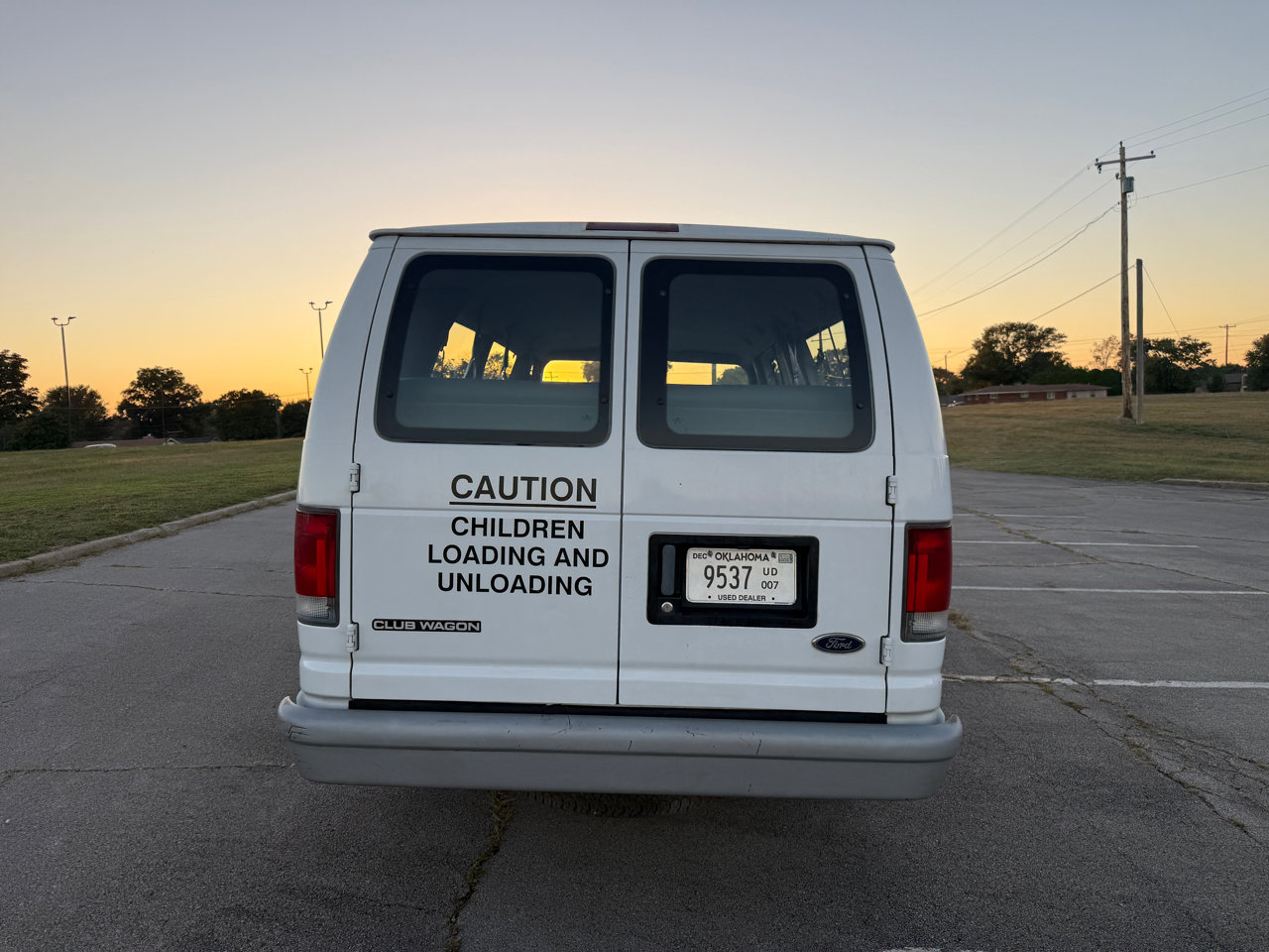 Used 1998 Ford E-350 and Econoline 350 Club Wagon image 8
