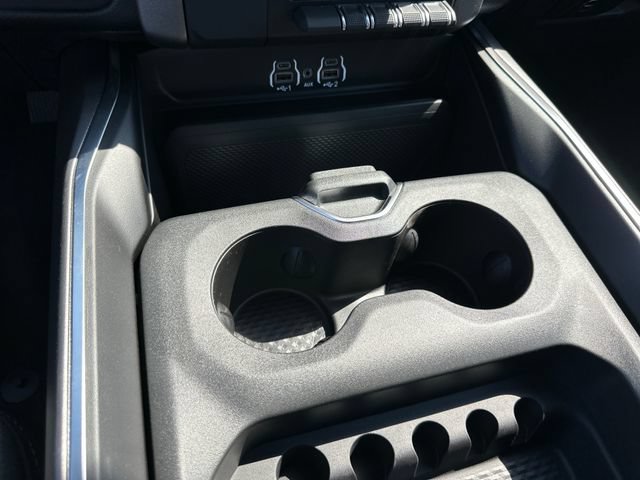 New 2026 RAM 1500 Express AWD/4WD image 24