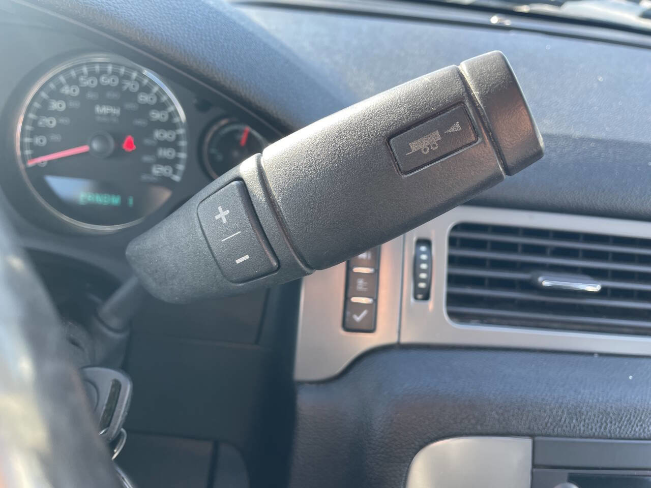 Used 2013 Chevrolet Silverado 2500 LTZ w/ Suspension Package, Off-Road image 18