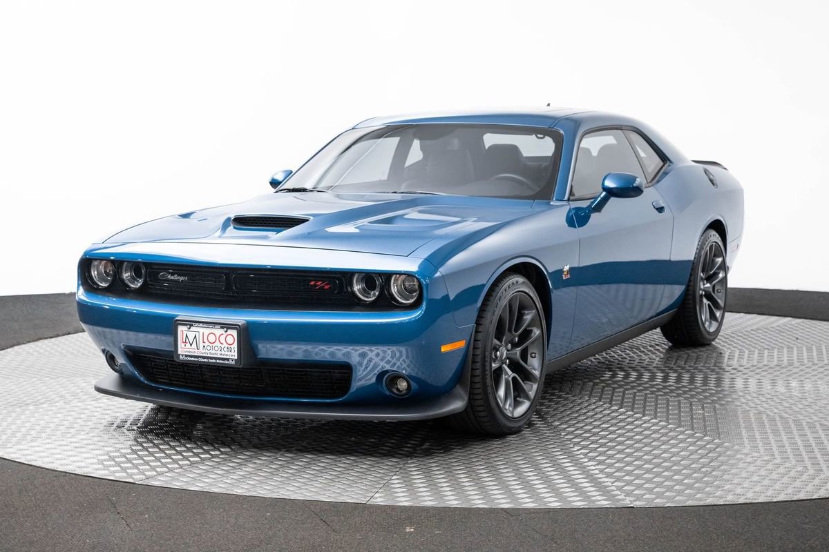 Used 2020 Dodge Challenger R/T Scat Pack w/ Plus Package image 2
