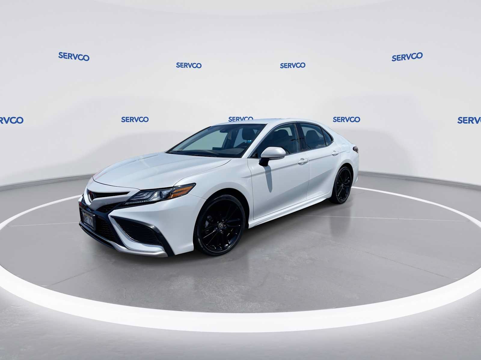Used 2024 Toyota Camry XSE FWD image 4
