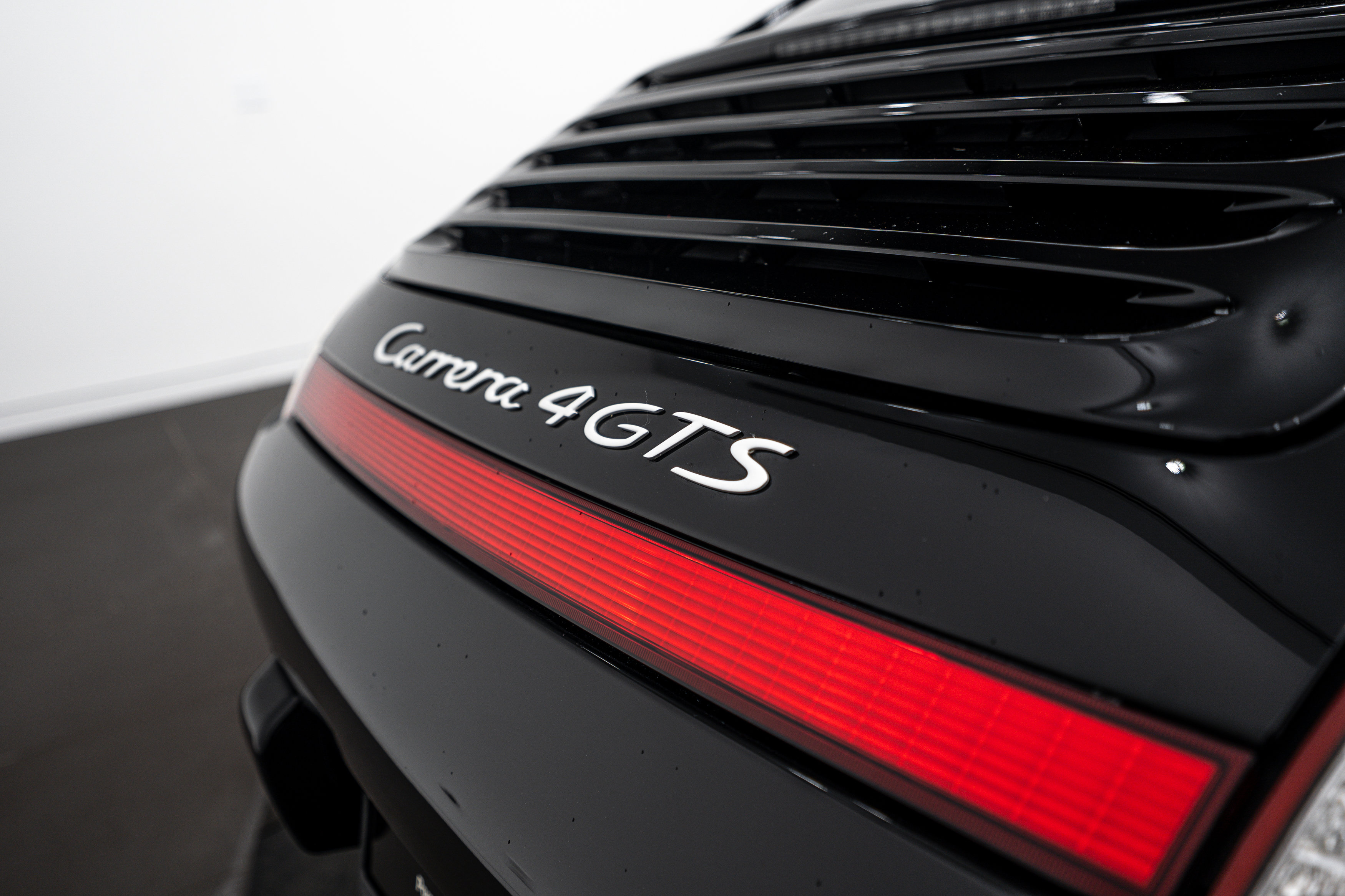 Used 2012 Porsche 911 GT3 RS image 27