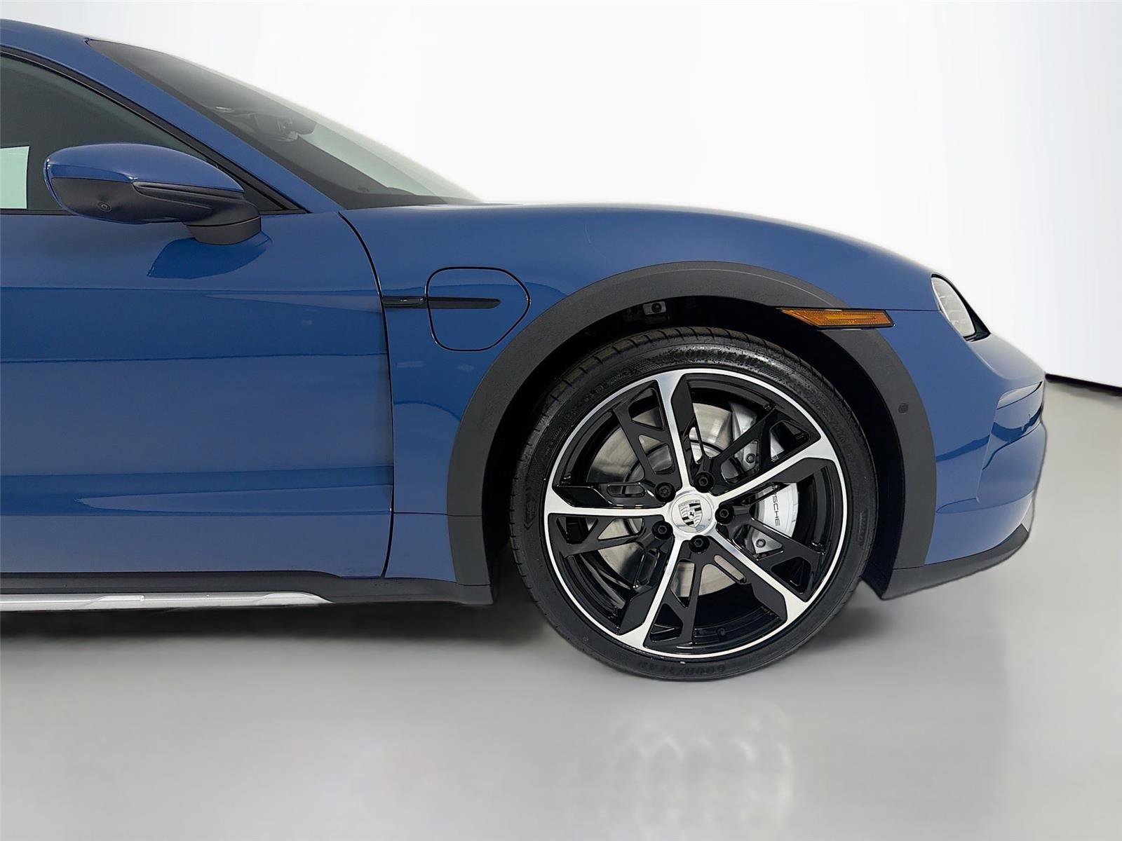 New 2025 Porsche Taycan 4 Cross Turismo image 23