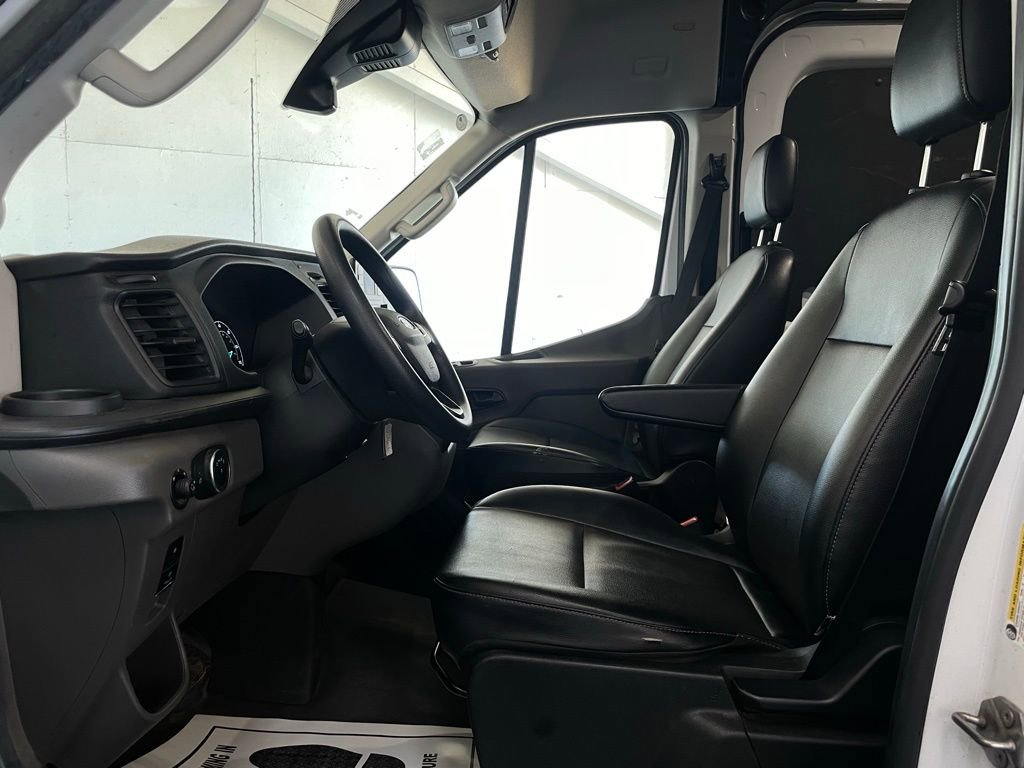 Used 2023 Ford Transit 250 Medium Roof AWD w/ Load Area Protection Package image 10