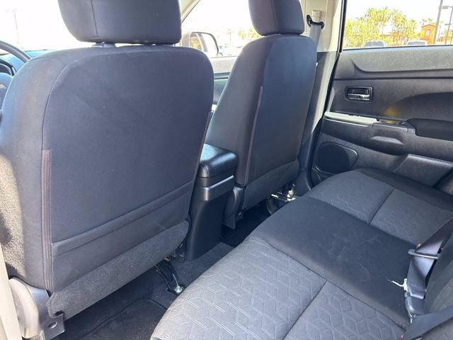 Used 2020 Mitsubishi Outlander Sport ES FWD image 17