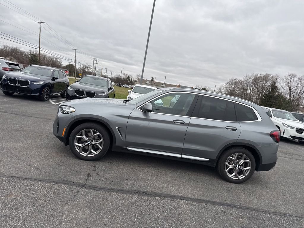 Used 2024 BMW X3 xDrive30i w/ Convenience Package w/ZPA image 4