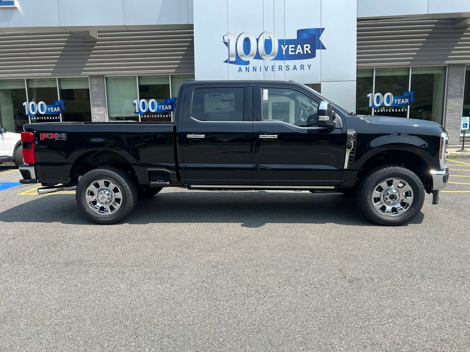 New 2026 Ford F350 King Ranch w/ Chrome Package AWD/4WD image 8
