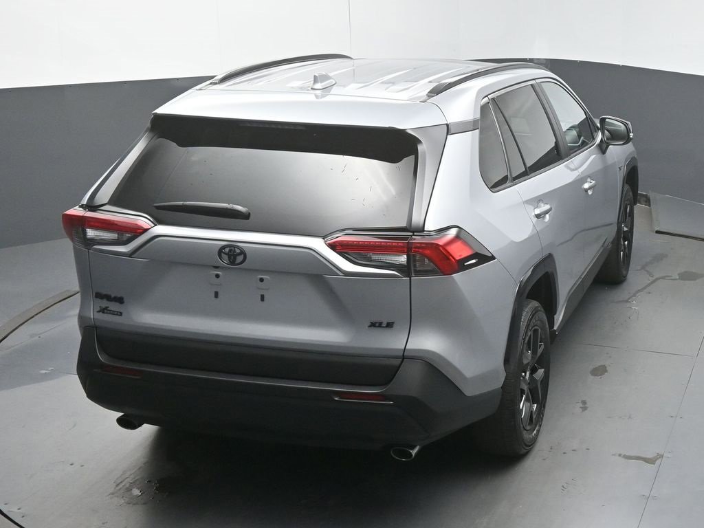 Used 2022 Toyota RAV4 XLE image 46