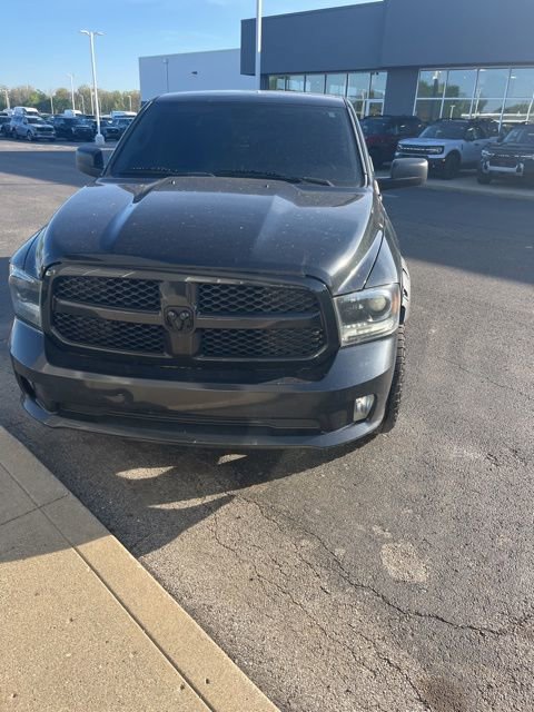 Used 2015 RAM 1500 Express AWD/4WD image 15