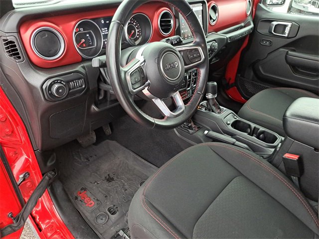 Used 2022 Jeep Wrangler Unlimited Rubicon w/ Steel Bumper Group image 18