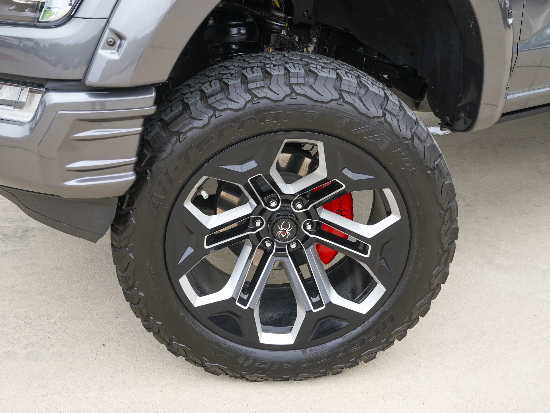 Used 2022 Ford F150 XLT w/ Equipment Group 302A High image 30