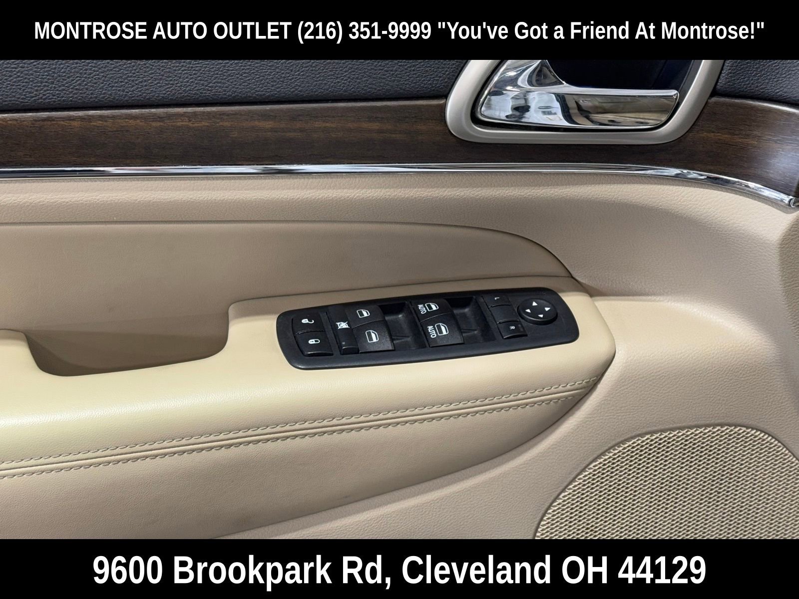 Used 2017 Jeep Grand Cherokee Limited image 12