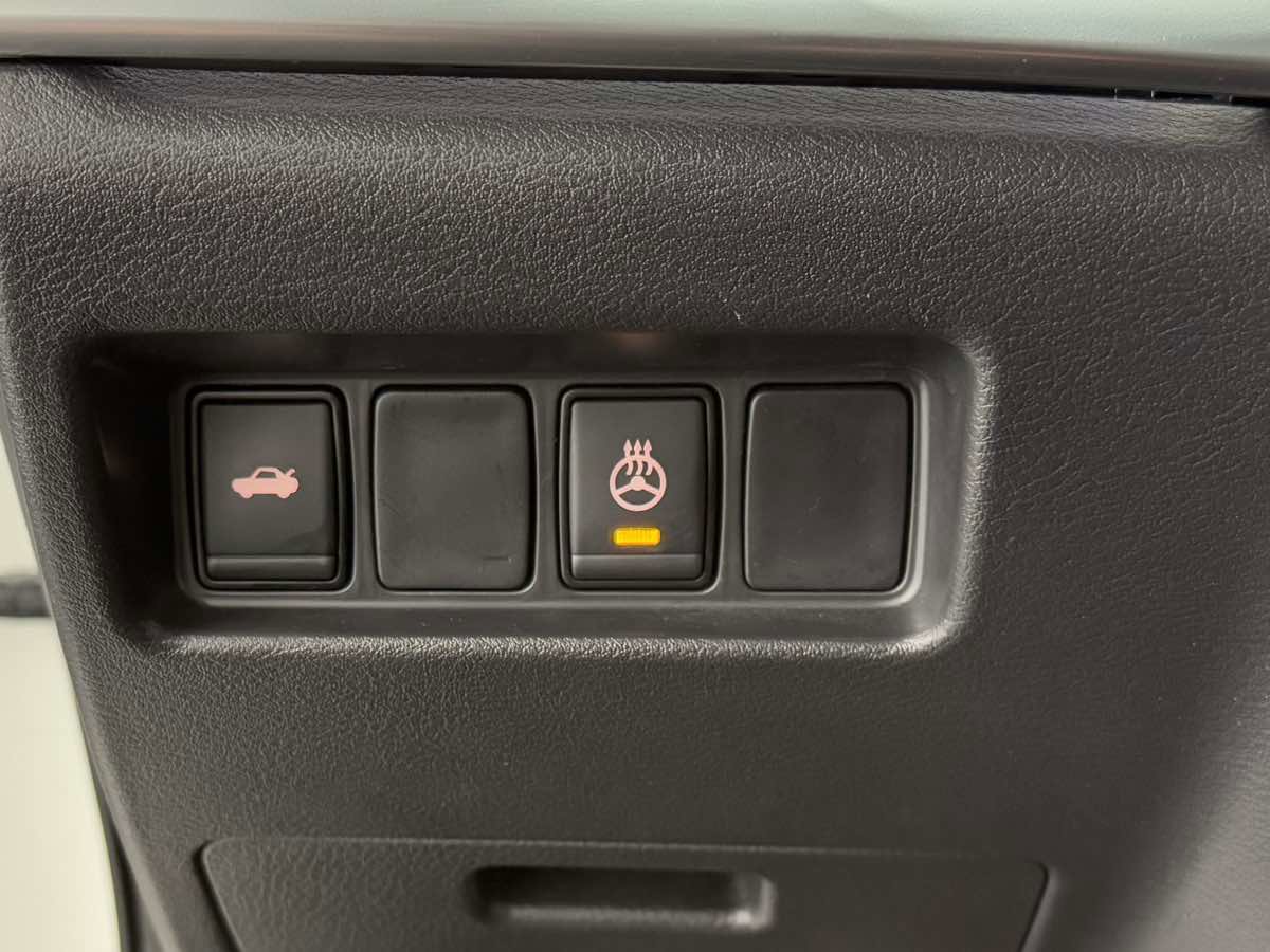 Used 2023 Nissan Maxima SL image 20