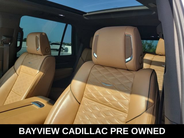 Used 2021 Cadillac Escalade Sport AWD/4WD image 16