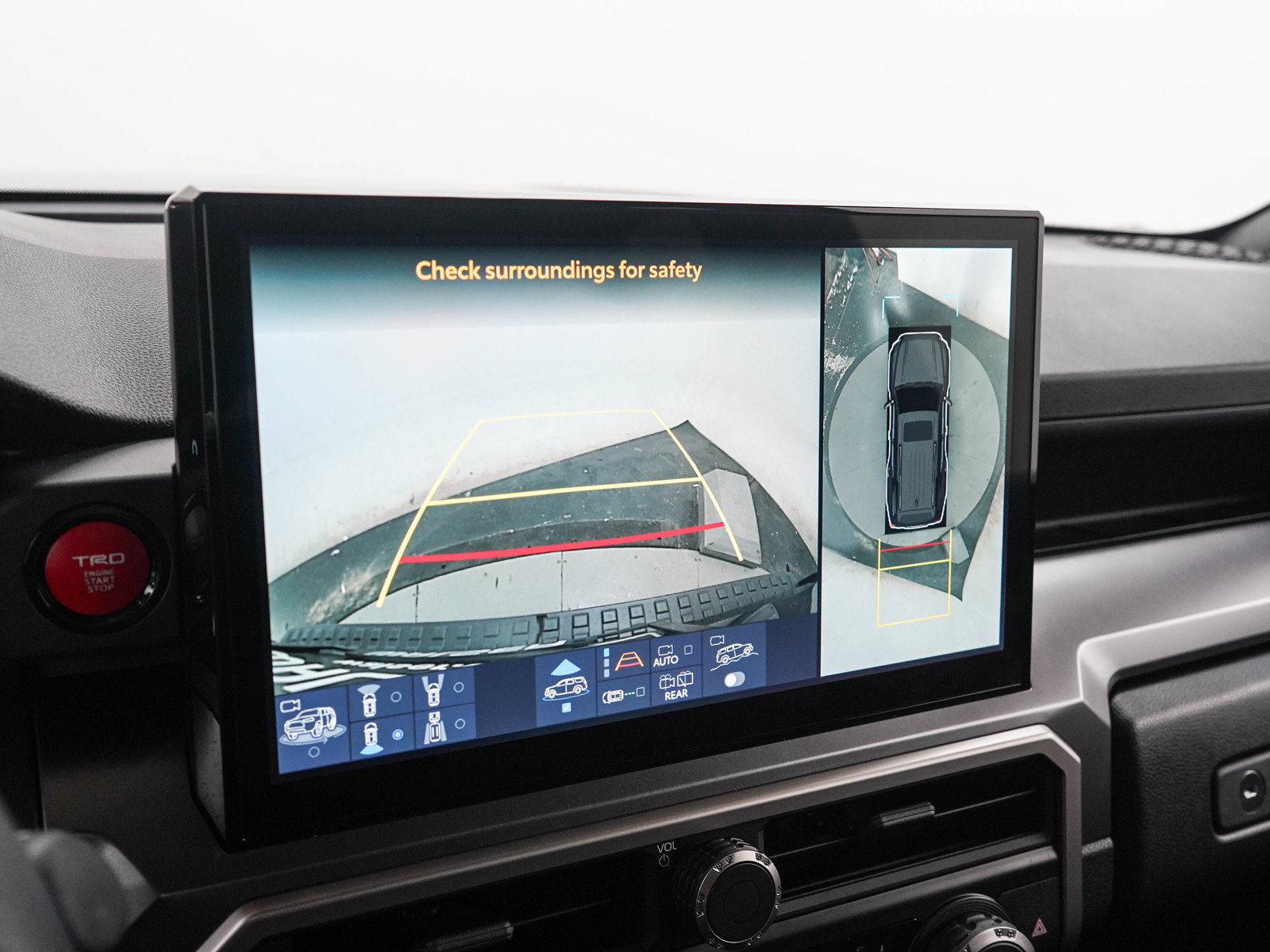 Used 2025 Toyota 4Runner TRD Off-Road Premium w/ Tow Technology Package AWD/4WD image 22