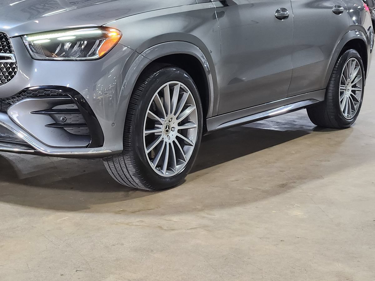 Used 2025 Mercedes-Benz GLE 450 4MATIC Coupe w/ Driver Assistance Package image 17