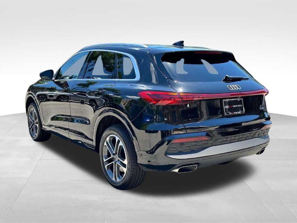 Used 2025 Audi Q5 Premium w/ Convenience Package AWD/4WD image 7