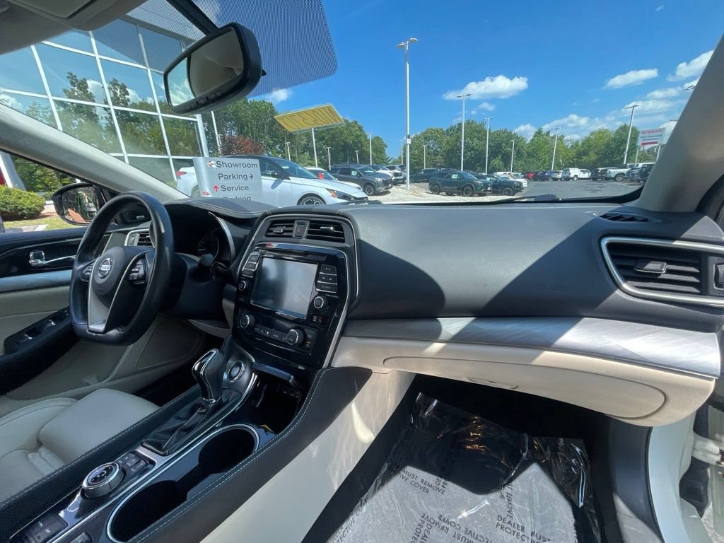 Used 2018 Nissan Maxima 3.5 SL FWD image 13