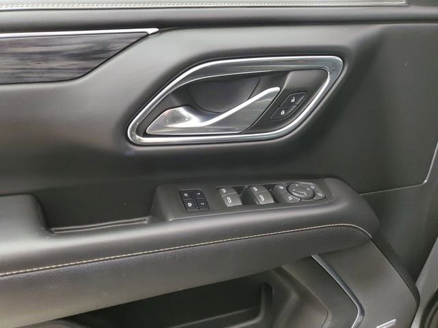 Used 2022 GMC Yukon XL SLT w/ SLT Luxury Package RWD image 21