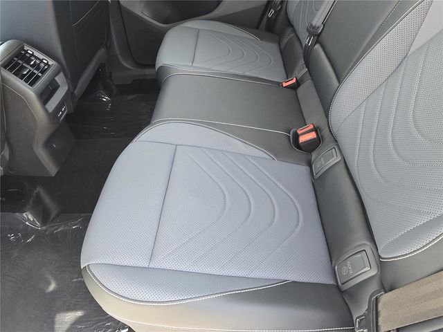 New 2026 Volkswagen Tiguan SE image 11