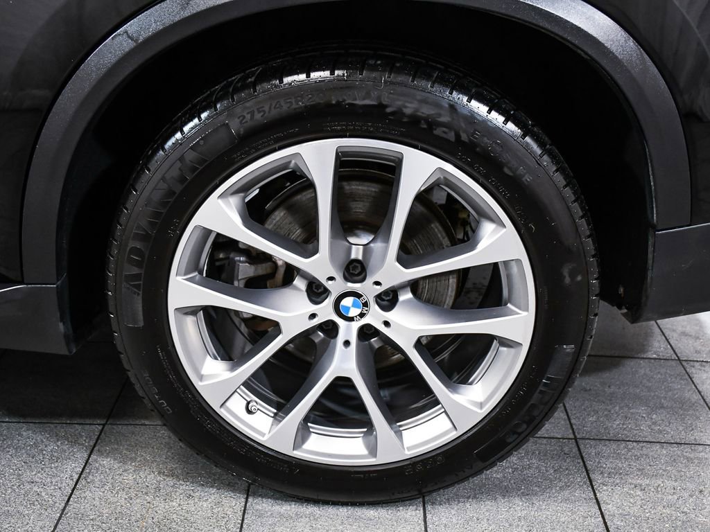 Used 2023 BMW X5 xDrive40i AWD/4WD image 8