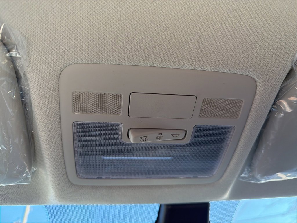 New 2026 Hyundai Venue SE image 17