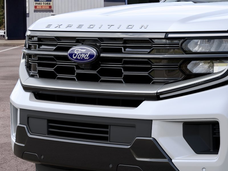 New 2027 Ford Expedition Max Platinum w/ Driver's Package RWD image 17