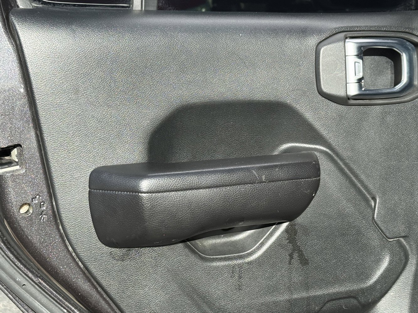 Used 2020 Jeep Wrangler Unlimited Sport S image 24