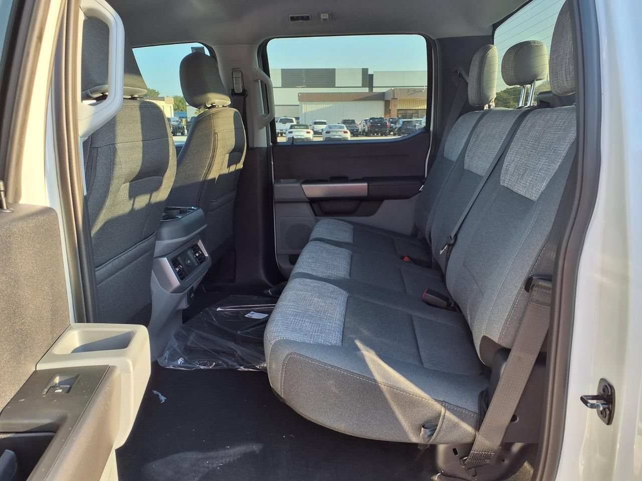 New 2027 Ford F350 XLT AWD/4WD image 21