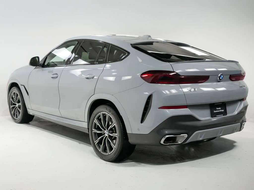 Used 2024 BMW X6 xDrive40i w/ Premium Package image 3