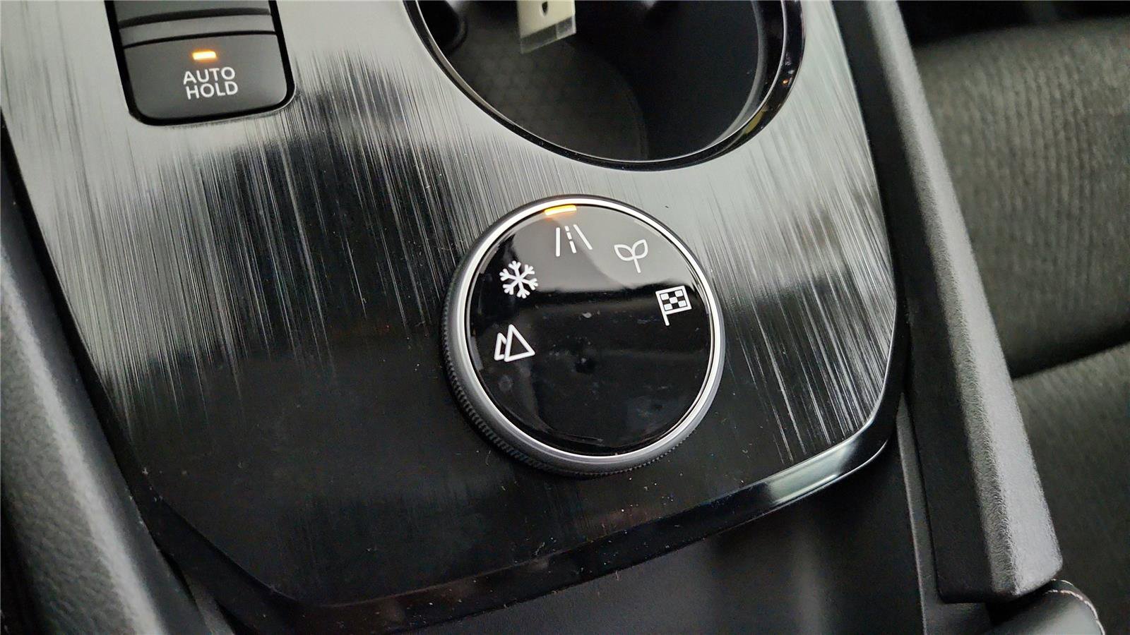 New 2026 Nissan Rogue SV w/ Cold Weather Package image 32