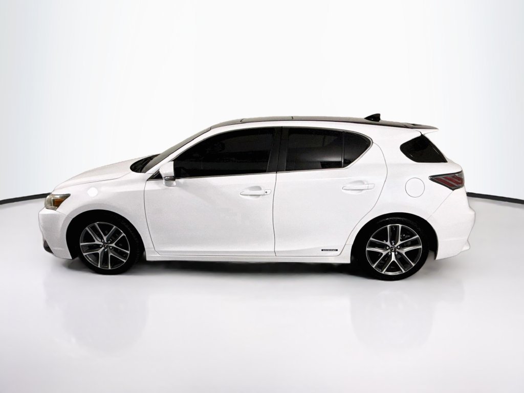 Used 2017 Lexus CT 200h w/ Navigation System Package FWD image 8