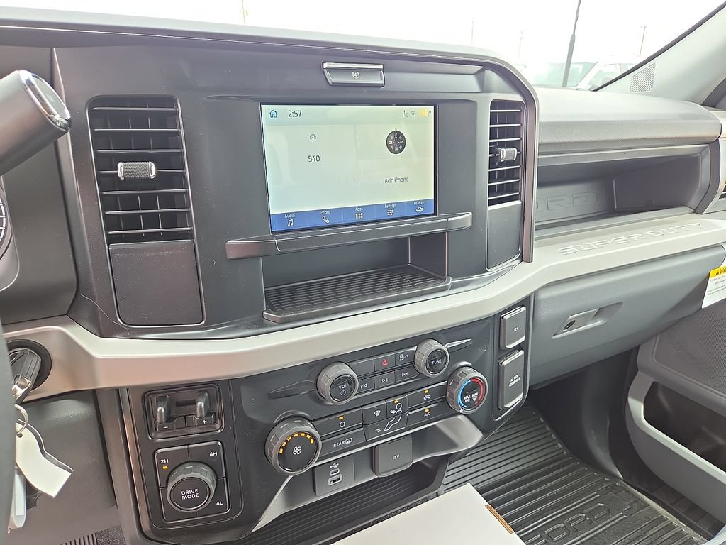 New 2026 Ford F350 XL w/ XL Chrome Package AWD/4WD image 24