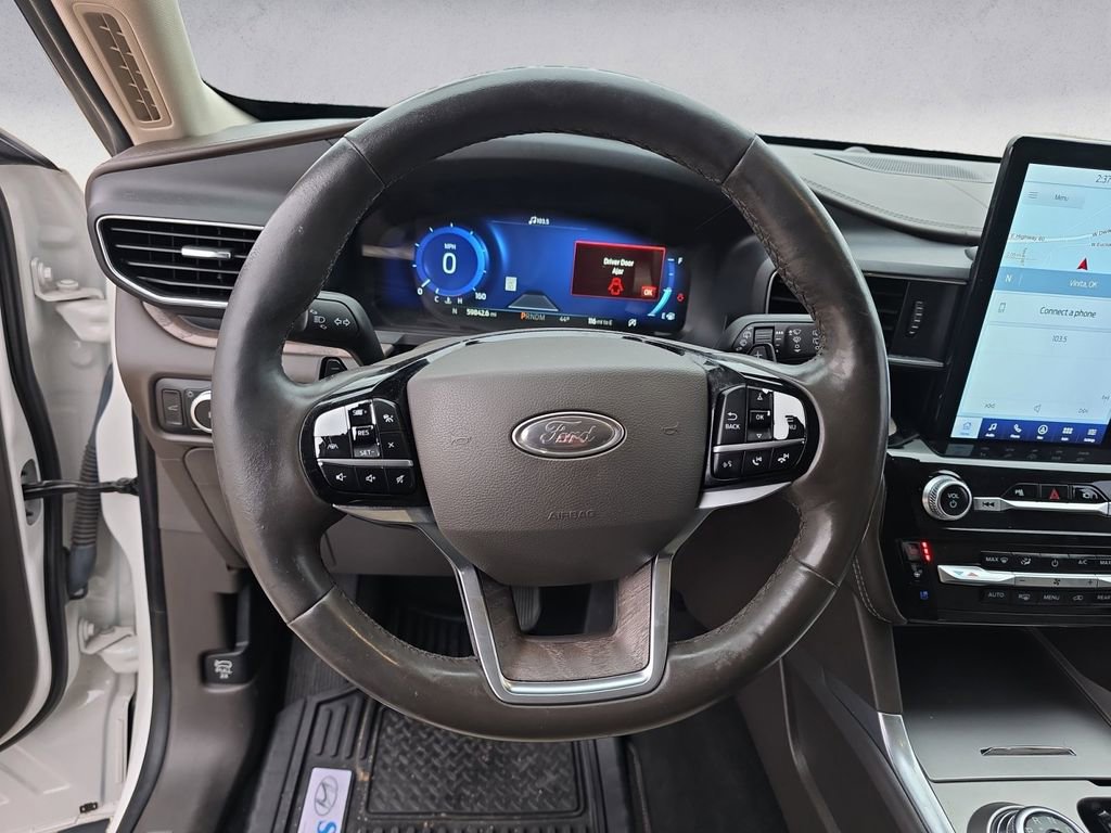 Used 2021 Ford Explorer Platinum w/ Equipment Group 601A image 12