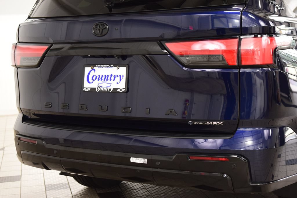 Used 2025 Toyota Sequoia Limited w/ TRD Off-Road Package AWD/4WD image 22