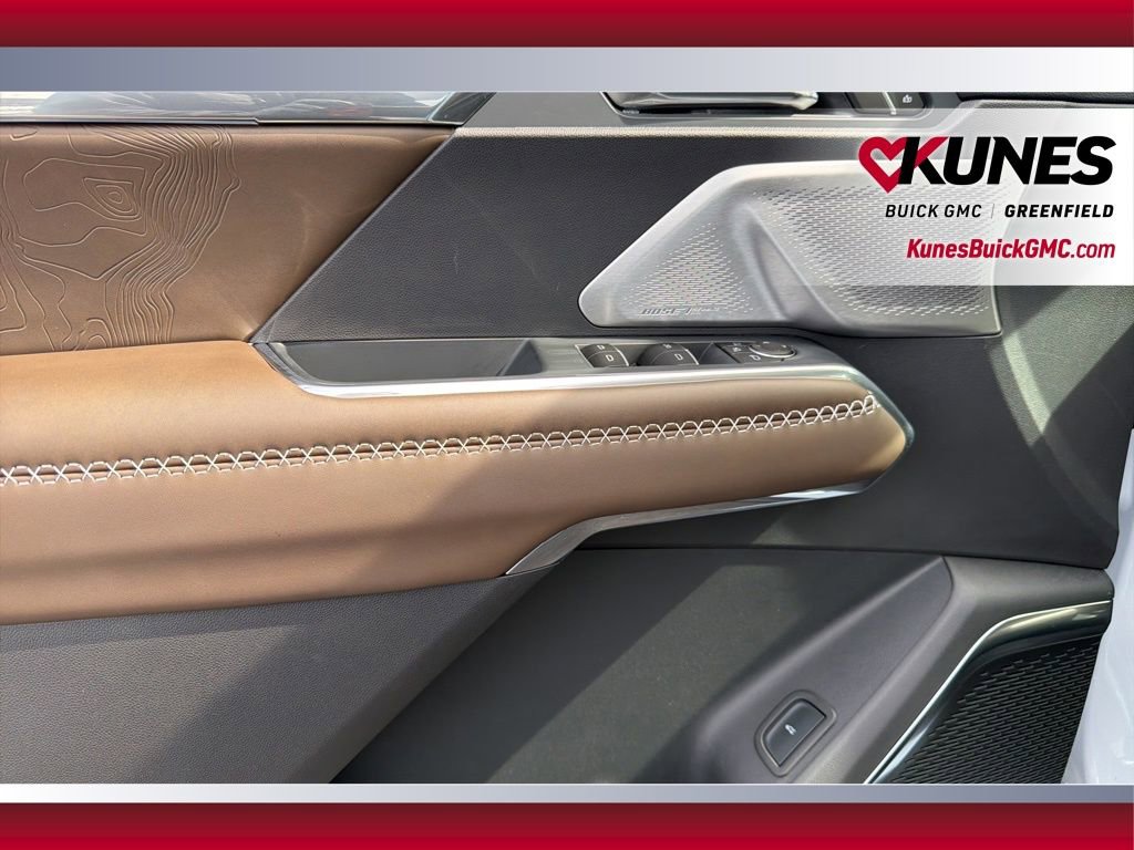 New 2026 GMC Acadia Denali Ultimate w/ LPO, Floor Liner Package image 27