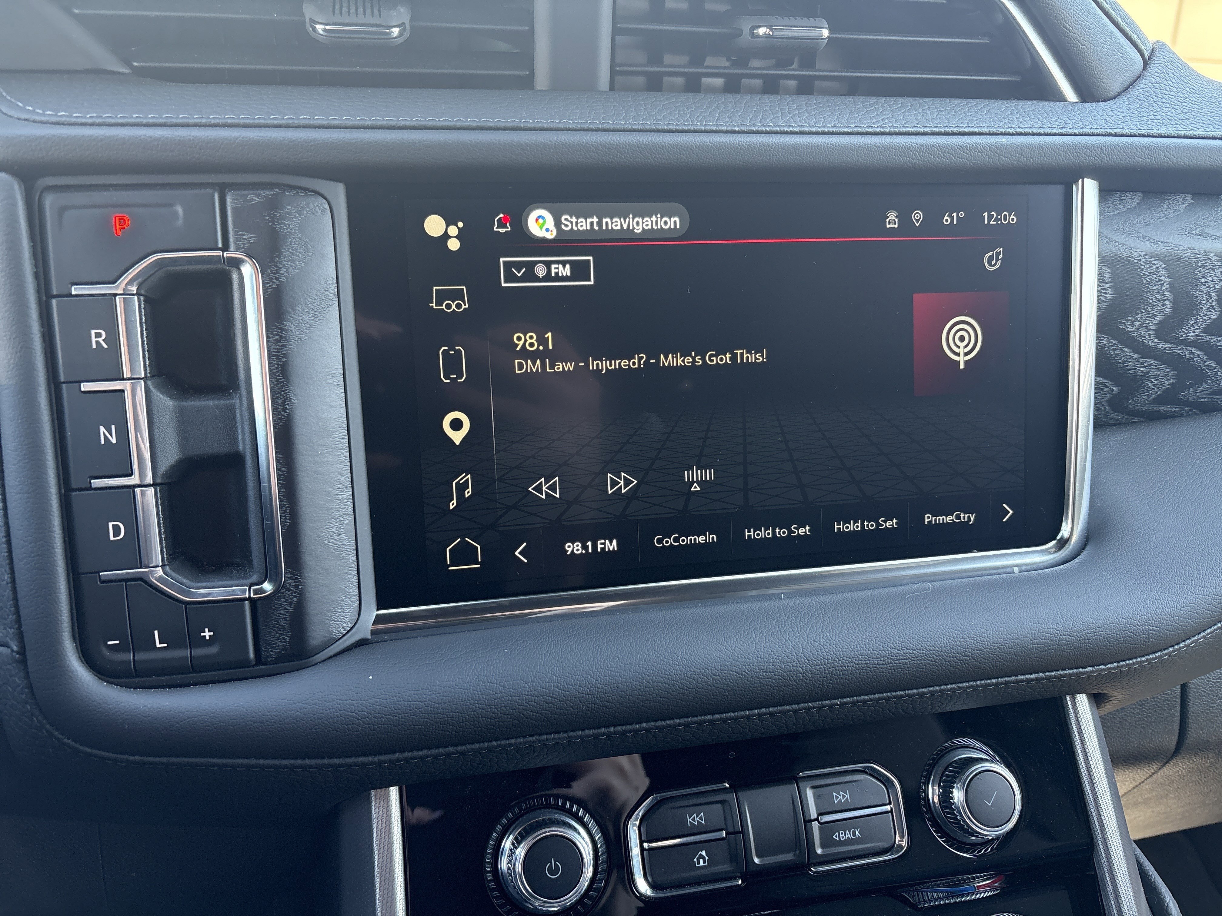 Used 2024 GMC Yukon Denali AWD/4WD image 23