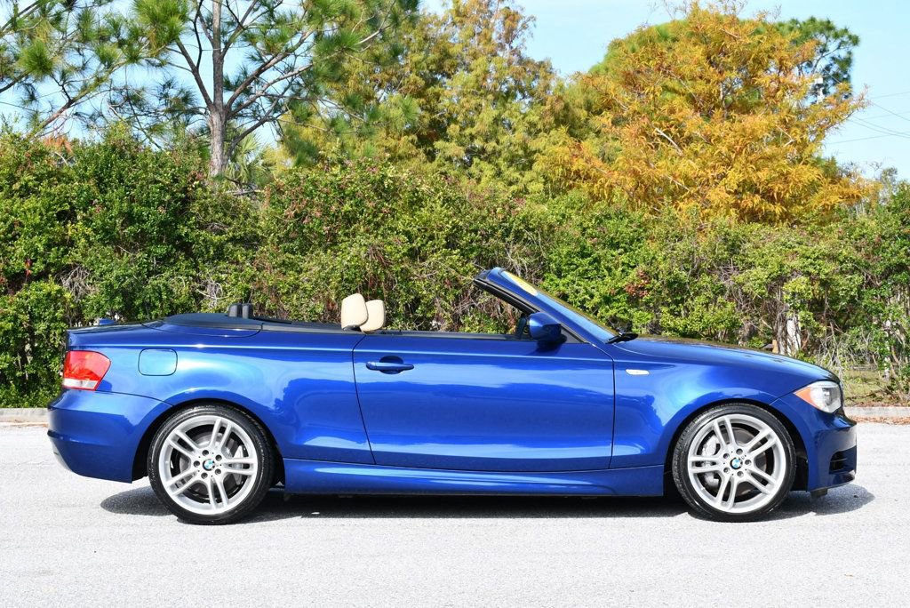 Used 2013 BMW 135i Convertible image 37