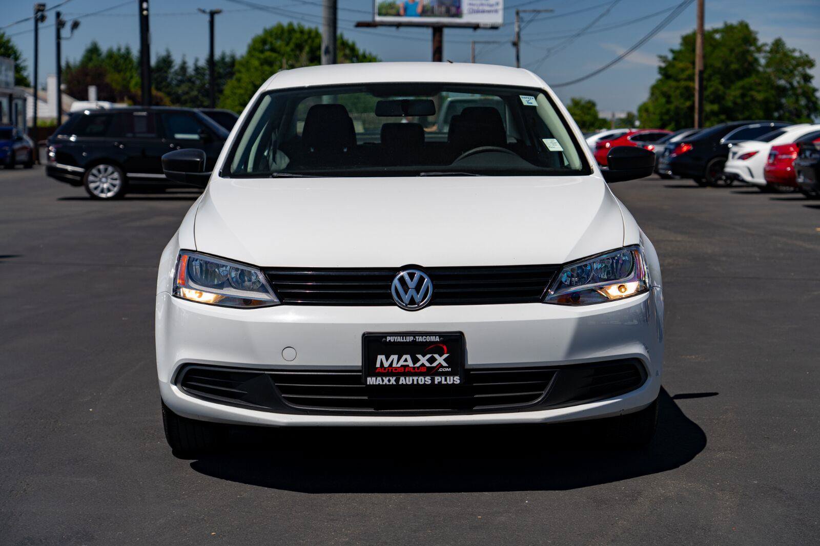 Used 2014 Volkswagen Jetta S FWD image 3