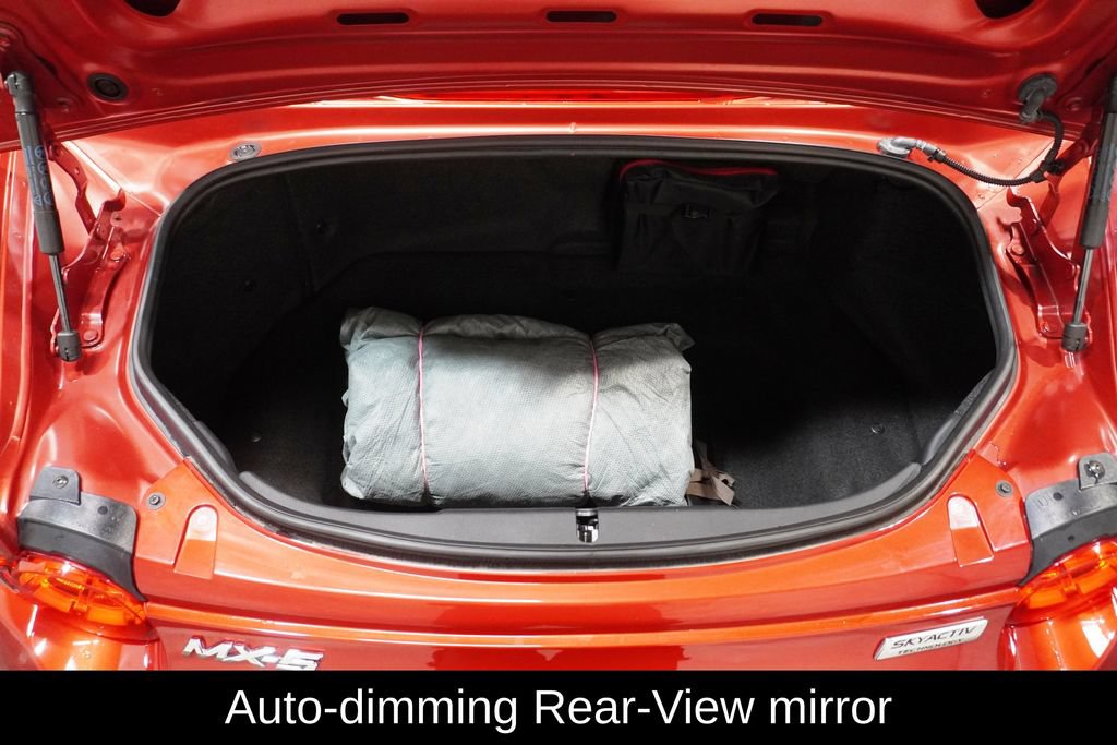 Used 2016 MAZDA MX-5 Miata Grand Touring RWD image 9