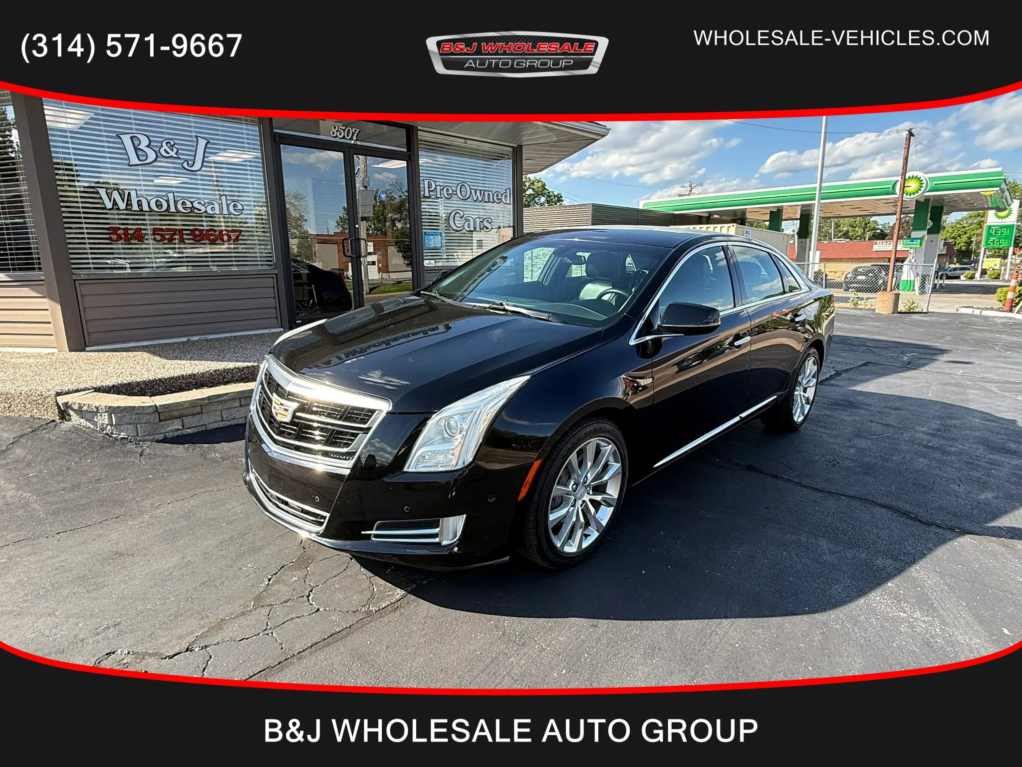 Used 2016 Cadillac XTS Luxury FWD image 1