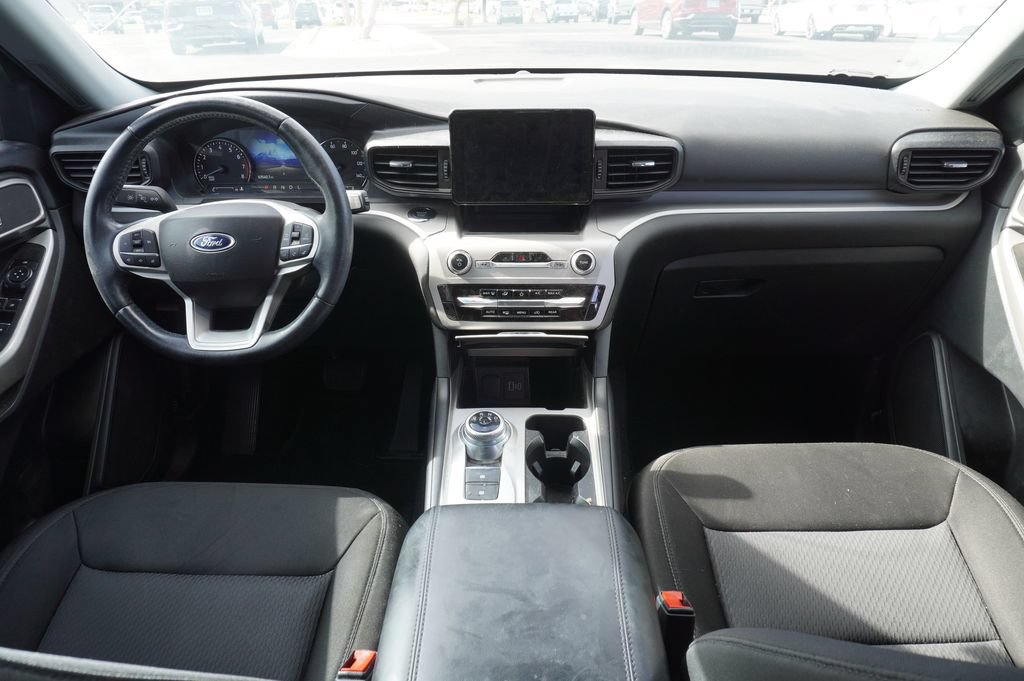 Used 2023 Ford Explorer XLT RWD image 8