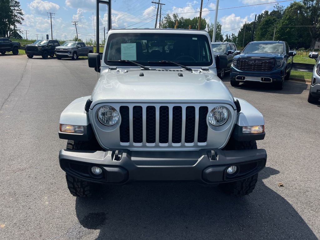 Used 2023 Jeep Gladiator Sport image 8