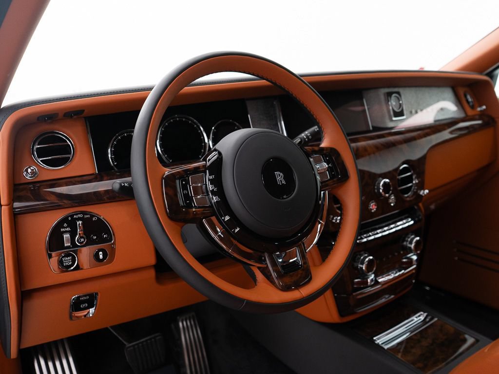 Certified 2023 Rolls-Royce Phantom Sedan RWD image 14