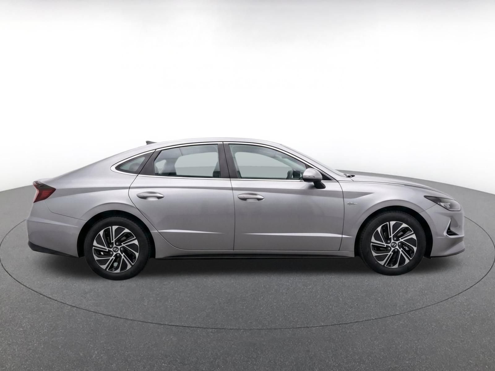 Used 2026 Hyundai Sonata Blue FWD image 10