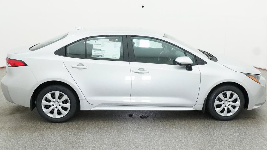 New 2027 Toyota Corolla LE FWD image 14