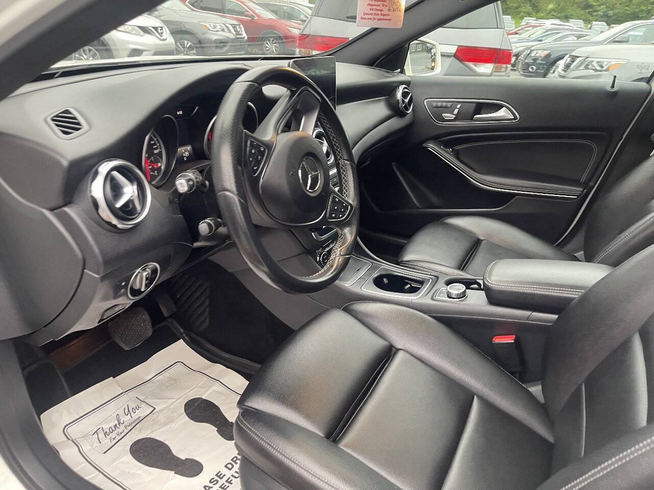Used 2018 Mercedes-Benz GLA 250 4MATIC image 10