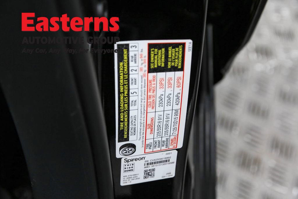 Used 2023 Nissan Versa SV image 34